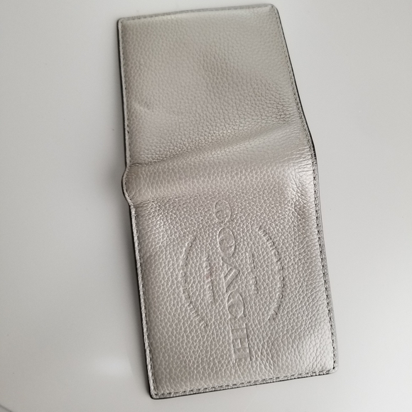 COACH Men's Billfold wallet - Picture 8 of 16